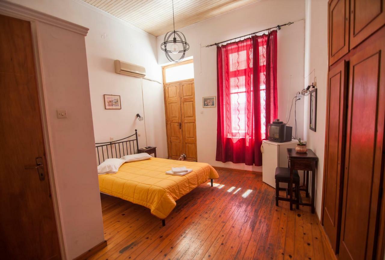 Hôtel Kymata à Ermoúpoli Extérieur photo