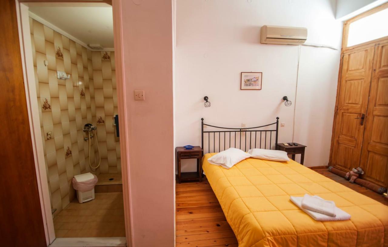 Hôtel Kymata à Ermoúpoli Extérieur photo